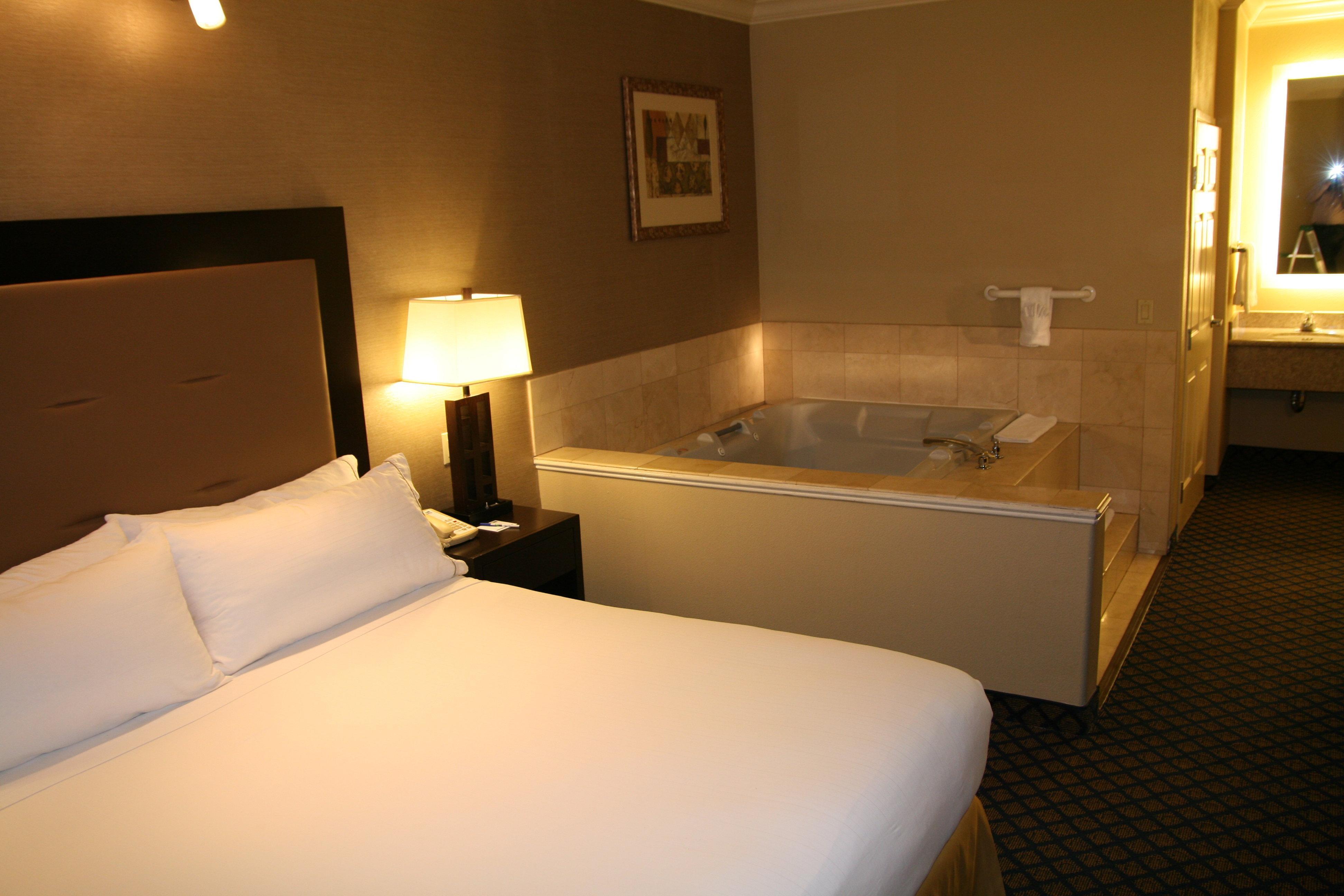 Holiday Inn Express San Pablo - Richmond Area By Ihg Eksteriør bilde